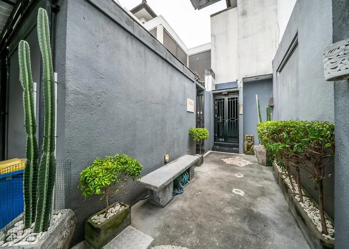 Villa Modern With Private Pool , Full Kitchen And Parking *