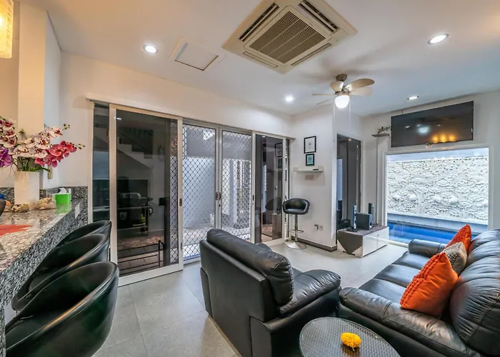 Modern With Private Pool , Full Kitchen And Parking Villa