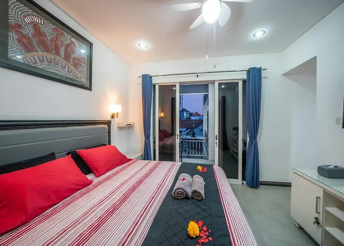 Villa Modern With Private Pool , Full Kitchen And Parking Legian
