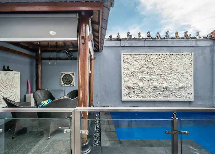 Modern With Private Pool , Full Kitchen And Parking
